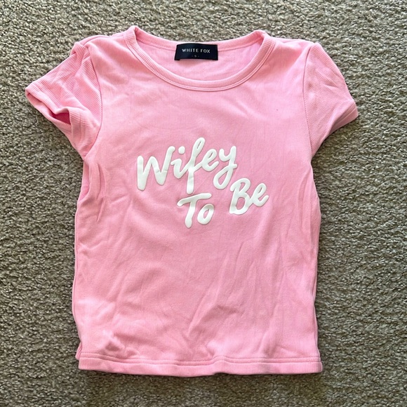White Fox Boutique Other - White Fox wifey to be outfit size small in top and bottom
